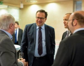 Ing. Jan Mládek, CSc., ministr průmyslu a obchodu ČR (2)